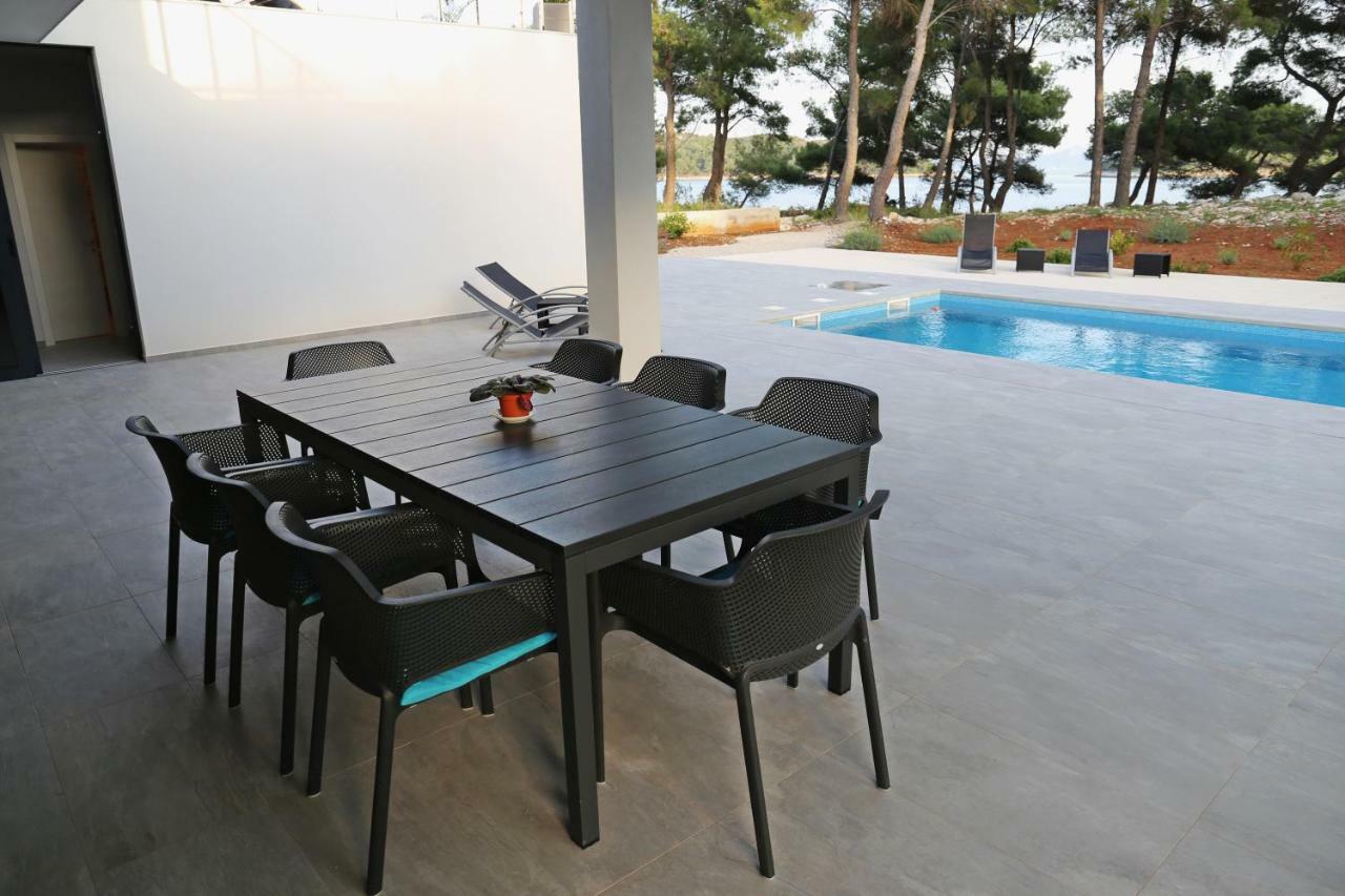 Seaside Villa At Prizba Bagian luar foto
